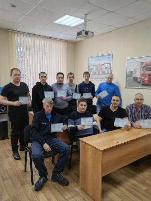 В УКЦ АСМАП Нижний Новгород состоялся квалификационный экзамен на право получения свидетельства профессиональной компетентности международного автомобильного перевозчика для водителей 
